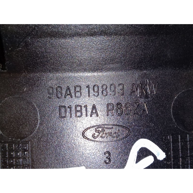 Recambio de aireador central derecho para ford focus i (daw, dbw) 2.0 16v referencia OEM IAM 98AB19893AKW   Recambio de aireador central derecho para ford focus i (daw, dbw) 2.0 16v referencia OEM IAM 98AB19893AKW