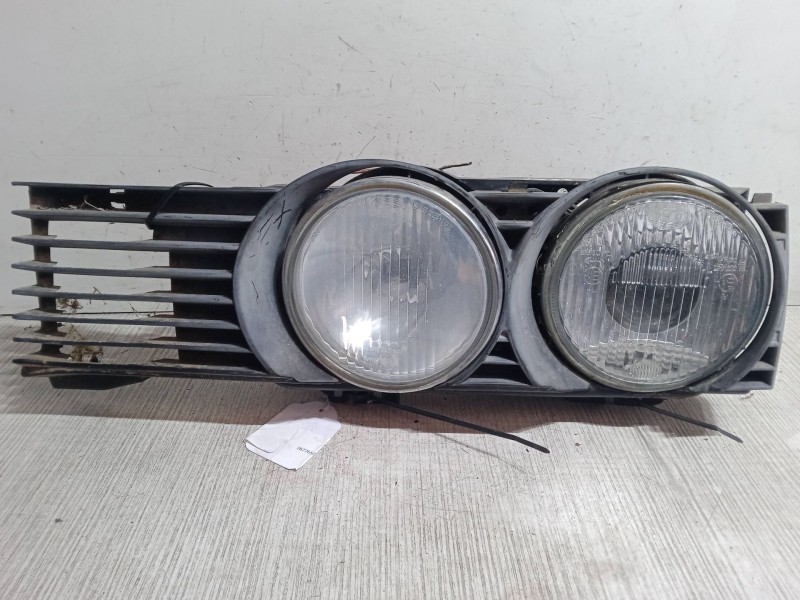 Recambio de faro derecho para bmw 730 i referencia OEM IAM   