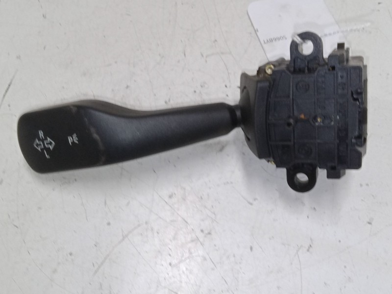 Recambio de mando de intermitencia para bmw 3 compact (e46) 316 ti referencia OEM IAM    Recambio de mando de intermitencia para bmw 3 compact (e46) 316 ti referencia OEM IAM