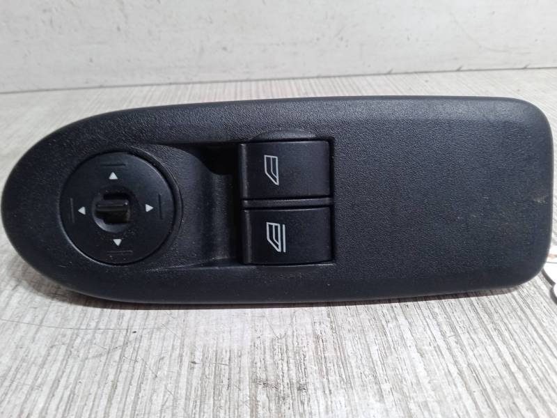 MANDO ELEVALUNAS DELANTERO IZQUIERDO 7M5T14529BA 