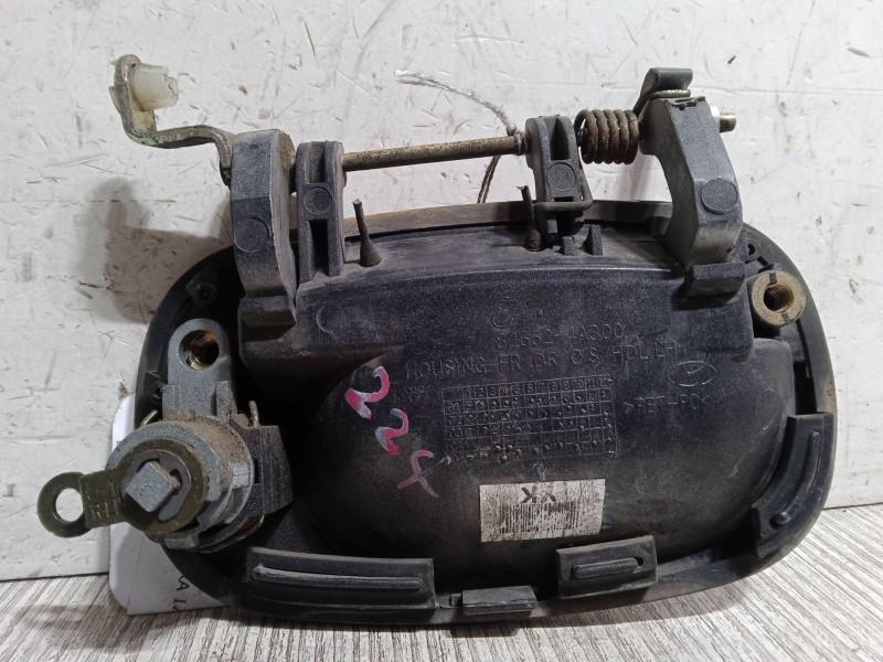 Recambio de maneta exterior puerta delantera izquierda para hyundai h-1 / starex autobús (a1) 2.5 crdi referencia OEM IAM   