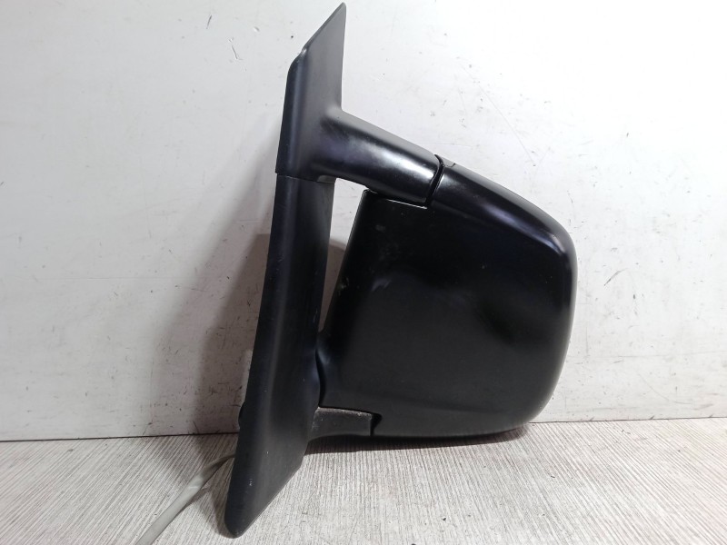 Recambio de retrovisor electrico izquierdo para hyundai h-1 / starex autobús (a1) 2.5 crdi referencia OEM IAM   