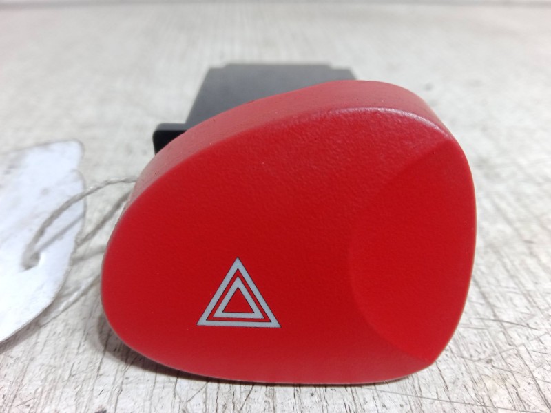 Recambio de warning para hyundai h-1 / starex autobús (a1) 2.5 crdi referencia OEM IAM   