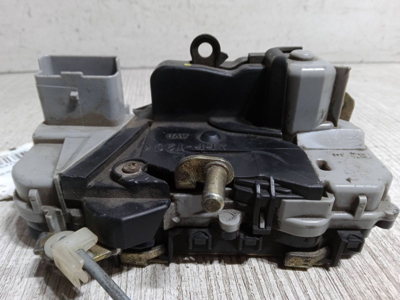 Recambio de cerradura puerta delantera izquierda para citroën xsara picasso (n68) 1.6 hdi referencia OEM IAM   