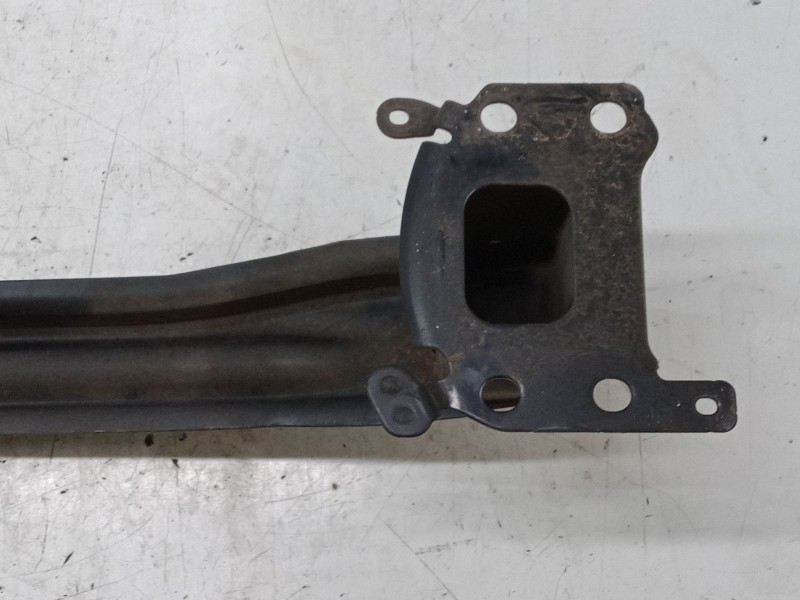 Recambio de refuerzo paragolpes delantero para seat leon (1p1) 1.9 tdi referencia OEM IAM   