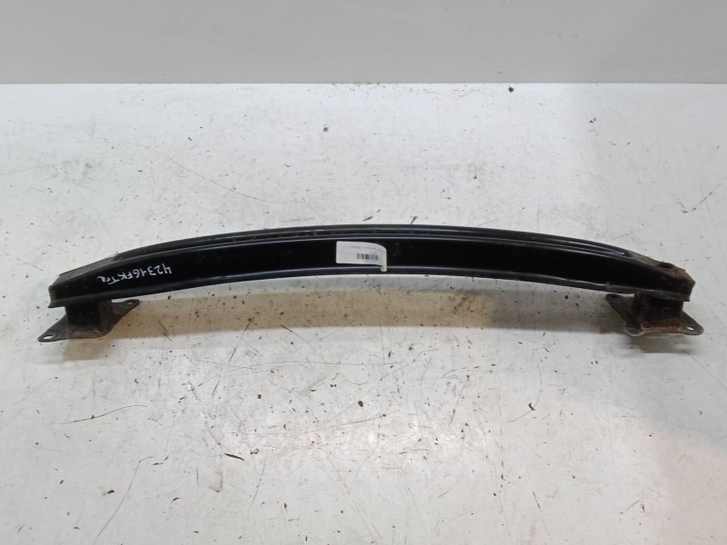 Recambio de refuerzo paragolpes trasero para seat leon (1p1) 1.9 tdi referencia OEM IAM   