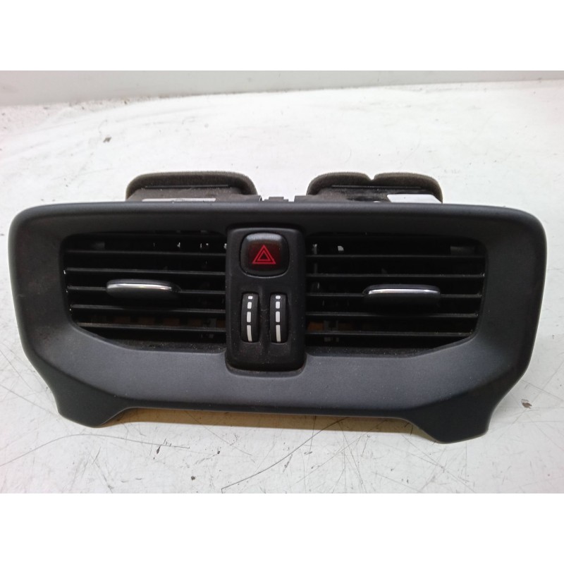 Recambio de aireador central para volvo v40 hatchback (525) d2 referencia OEM IAM   