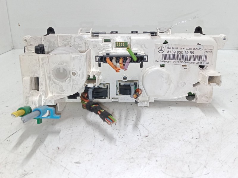 Recambio de mando calefaccion / a/a para mercedes-benz clase a (w169) a 180 cdi (169.007, 169.307) referencia OEM IAM A169830198 Recambio de mando calefaccion / a/a para mercedes-benz clase a (w169) a 180 cdi (169.007, 169.307) referencia OEM IAM A169830198