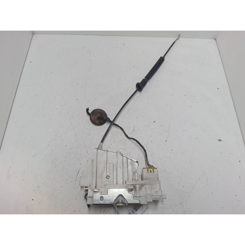 Recambio de cerradura puerta trasera izquierda para mercedes-benz clase a (w169) a 180 cdi (169.007, 169.307) referencia OEM IAM