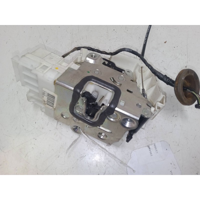 Recambio de cerradura puerta trasera izquierda para mercedes-benz clase a (w169) a 180 cdi (169.007, 169.307) referencia OEM IAM Recambio de cerradura puerta trasera izquierda para mercedes-benz clase a (w169) a 180 cdi (169.007, 169.307) referencia OEM IAM