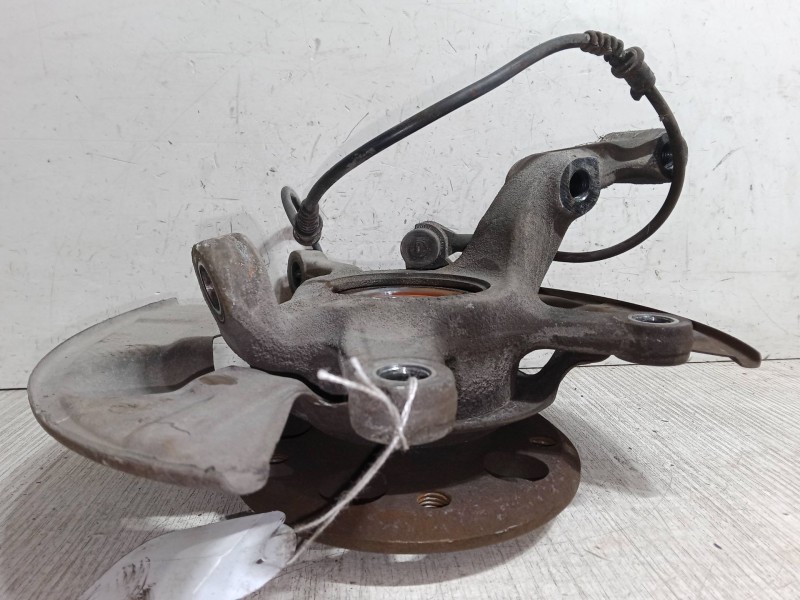 Recambio de mangueta delantera derecha para mercedes-benz clase a (w168) a 140 (168.031, 168.131) referencia OEM IAM   