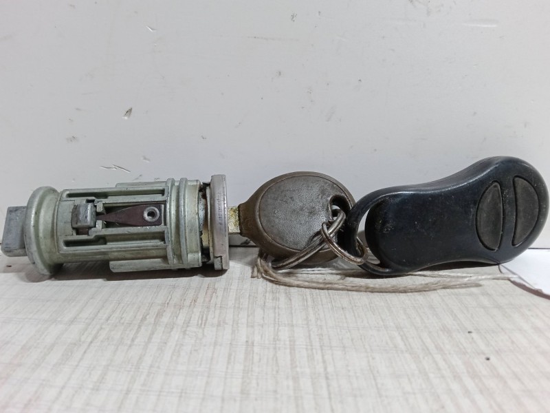 Recambio de clausor para chrysler pt cruiser (pt_) 2.0 referencia OEM IAM   