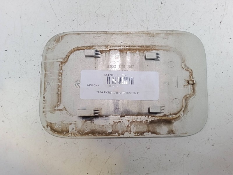 Recambio de tapa exterior combustible para renault scénic ii (jm0/1_) 1.9 dci (jm0g, jm12, jm1g, jm2c) referencia OEM IAM    Recambio de tapa exterior combustible para renault scénic ii (jm0/1_) 1.9 dci (jm0g, jm12, jm1g, jm2c) referencia OEM IAM