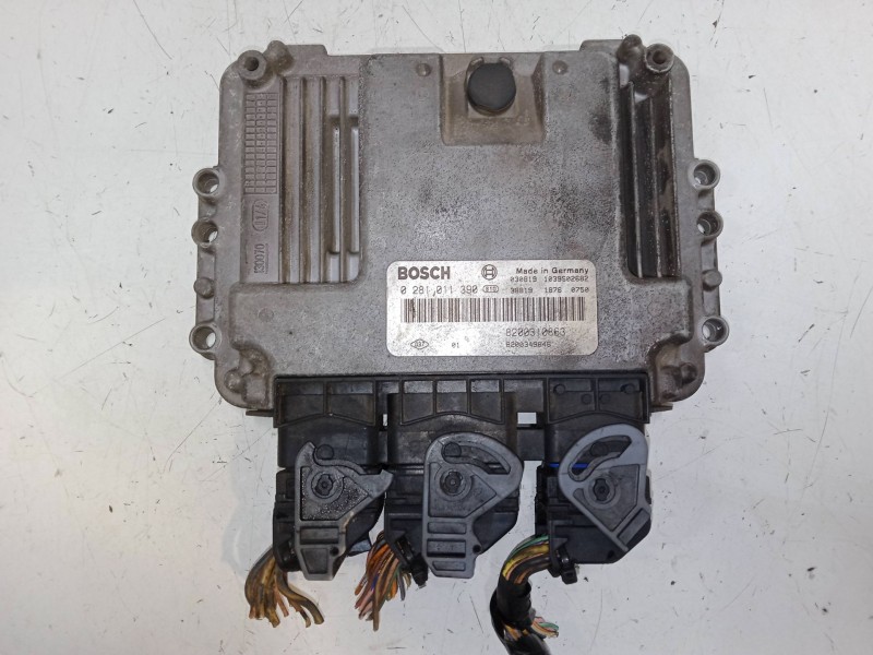 Recambio de centralita motor uce para renault scénic ii (jm0/1_) 1.9 dci (jm0g, jm12, jm1g, jm2c) referencia OEM IAM 0281011390  Recambio de centralita motor uce para renault scénic ii (jm0/1_) 1.9 dci (jm0g, jm12, jm1g, jm2c) referencia OEM IAM 0281011390