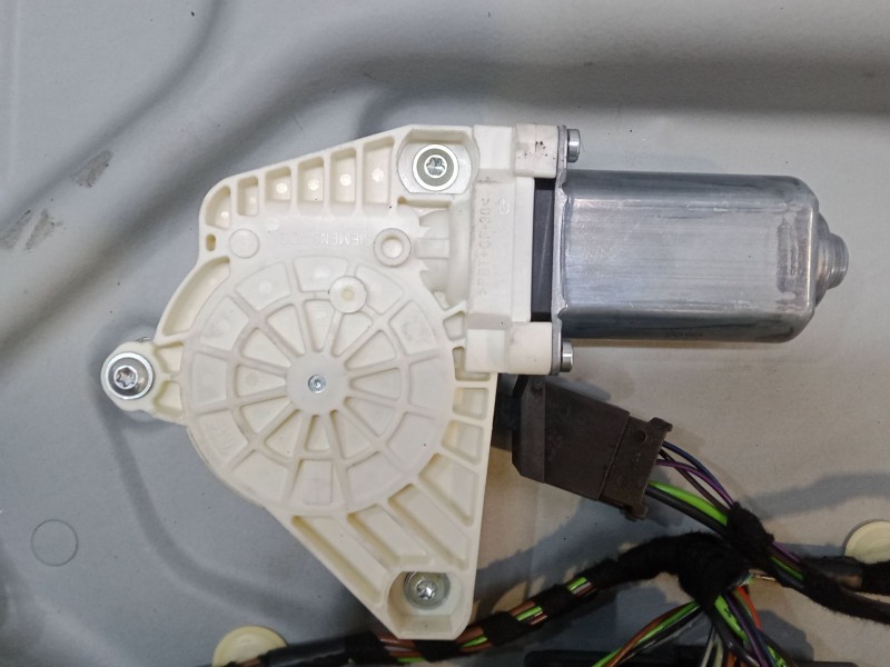 Recambio de elevalunas electrico trasero derecho para mercedes-benz clase a (w169) a 180 cdi (169.007, 169.307) referencia OEM I