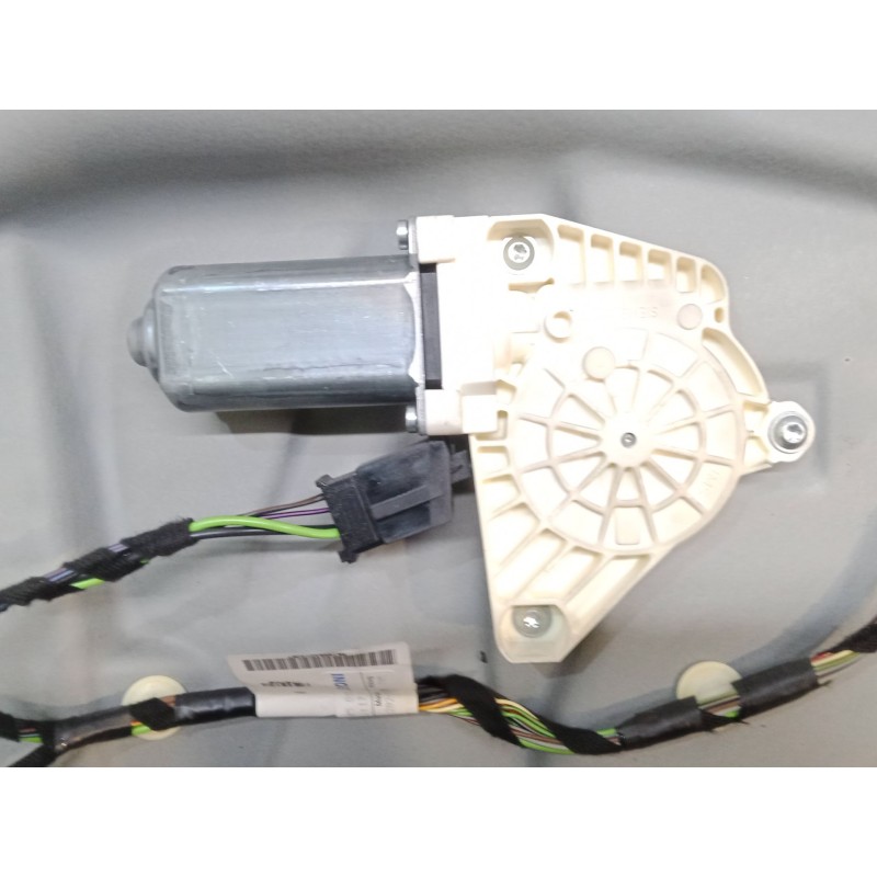 Recambio de elevalunas electrico delantero izquierdo para mercedes-benz clase a (w169) a 180 cdi (169.007, 169.307) referencia O Recambio de elevalunas electrico delantero izquierdo para mercedes-benz clase a (w169) a 180 cdi (169.007, 169.307) referencia O