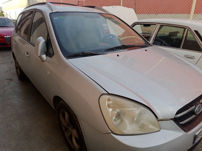 kia carens iii monospace (un) del año 2009