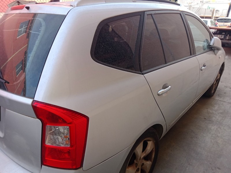 kia carens iii monospace (un) del año 2009