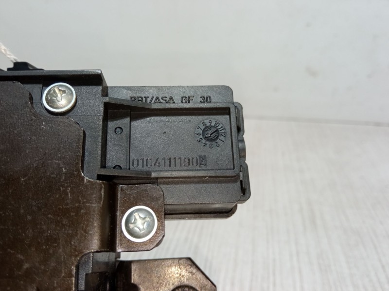 Recambio de cerradura maletero / porton para ford focus c-max (dm2) 2.0 tdci referencia OEM IAM 01041111904  