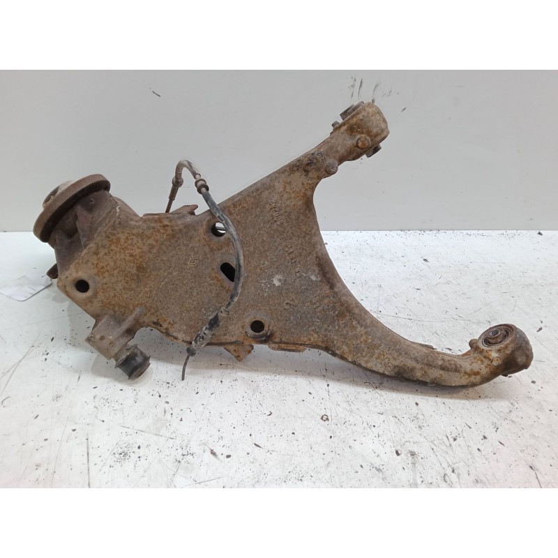 Recambio de mangueta trasera derecha para renault scénic i monospace (ja0/1_, fa0_) 2.0 16v rx4 referencia OEM IAM    Recambio de mangueta trasera derecha para renault scénic i monospace (ja0/1_, fa0_) 2.0 16v rx4 referencia OEM IAM