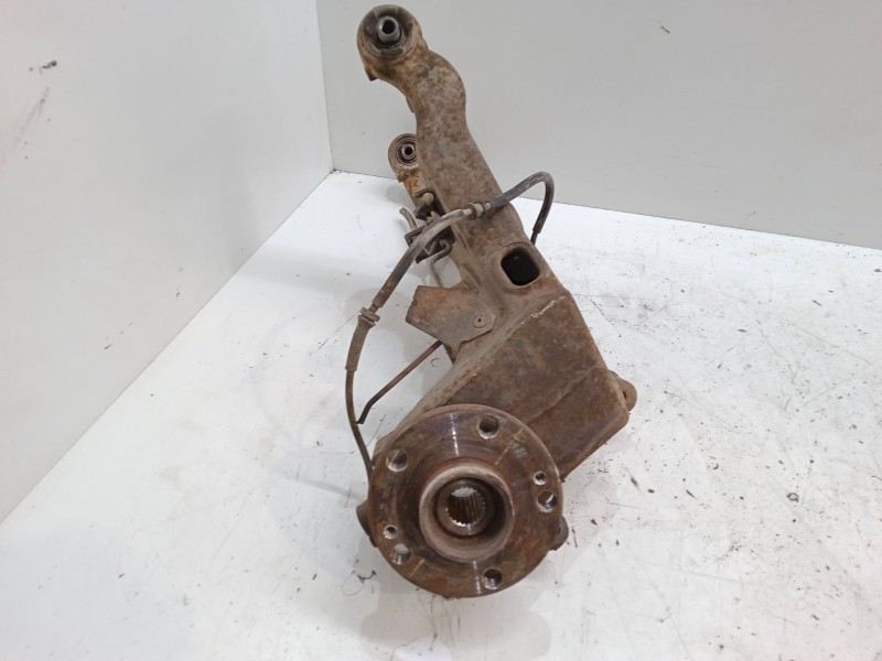 Recambio de mangueta trasera derecha para renault scénic i monospace (ja0/1_, fa0_) 2.0 16v rx4 referencia OEM IAM    Recambio de mangueta trasera derecha para renault scénic i monospace (ja0/1_, fa0_) 2.0 16v rx4 referencia OEM IAM