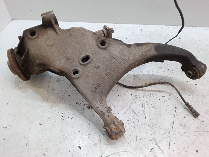 Recambio de mangueta trasera izquierda para renault scénic i monospace (ja0/1_, fa0_) 2.0 16v rx4 referencia OEM IAM    Recambio de mangueta trasera izquierda para renault scénic i monospace (ja0/1_, fa0_) 2.0 16v rx4 referencia OEM IAM