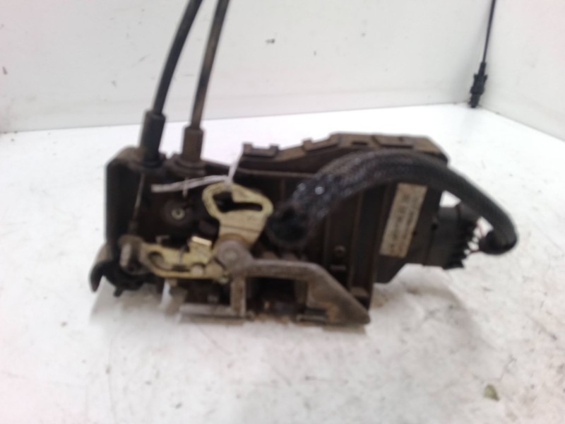 Recambio de cerradura puerta trasera izquierda para mercedes-benz clase m (w163) ml 400 cdi (163.128) referencia OEM IAM   