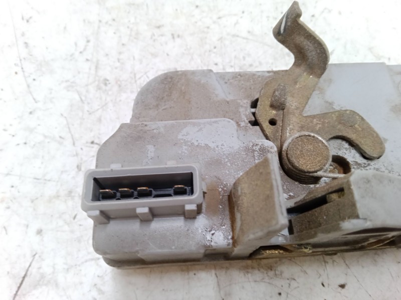 Recambio de cerradura puerta trasera izquierda para peugeot 307 (3a/c) 1.4 16v referencia OEM IAM    Recambio de cerradura puerta trasera izquierda para peugeot 307 (3a/c) 1.4 16v referencia OEM IAM