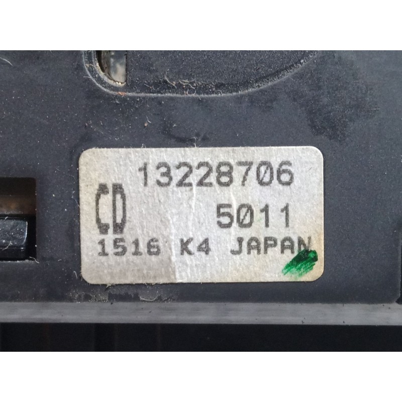 Recambio de mando elevalunas delantero izquierdo para opel zafira / zafira family b (a05) 1.9 cdti (m75) referencia OEM IAM    Recambio de mando elevalunas delantero izquierdo para opel zafira / zafira family b (a05) 1.9 cdti (m75) referencia OEM IAM