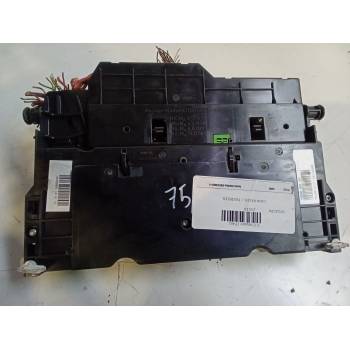 CAJA RELES / FUSIBLES 18500000001 MR20030821