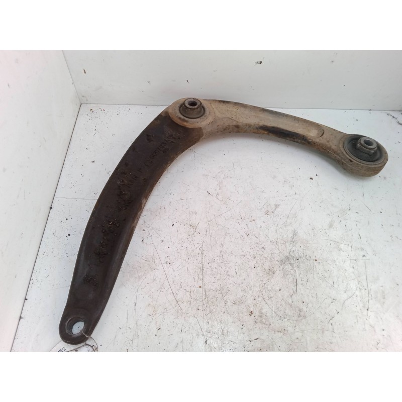 Recambio de brazo suspension inferior delantero izquierdo para citroën c4 coupé (la_) 1.6 hdi referencia OEM IAM   