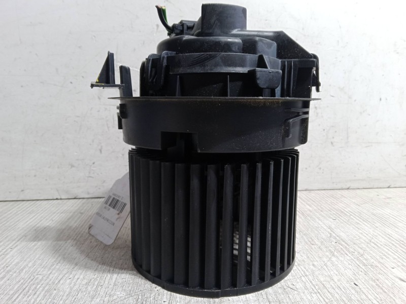 Recambio de motor calefaccion para dacia sandero ii tce 90 (b8m1, b8ma) referencia OEM IAM   