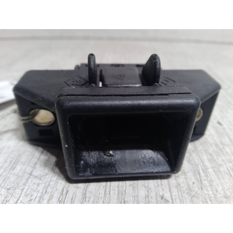 Recambio de cerradura maletero / porton para dacia sandero ii tce 90 (b8m1, b8ma) referencia OEM IAM   