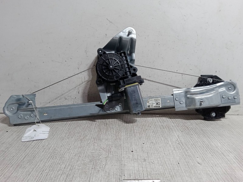 Recambio de elevalunas electrico delantero derecho para dacia sandero ii tce 90 (b8m1, b8ma) referencia OEM IAM   