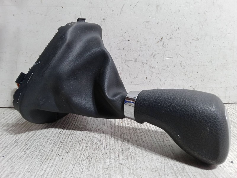 Recambio de pomo palanca cambio para dacia sandero ii tce 90 (b8m1, b8ma) referencia OEM IAM AUTOMATICO  