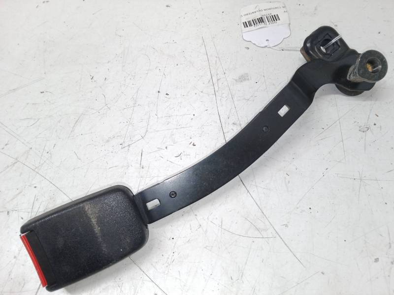 ANCLAJE CINTURON DELANTERO IZQUIERDO 