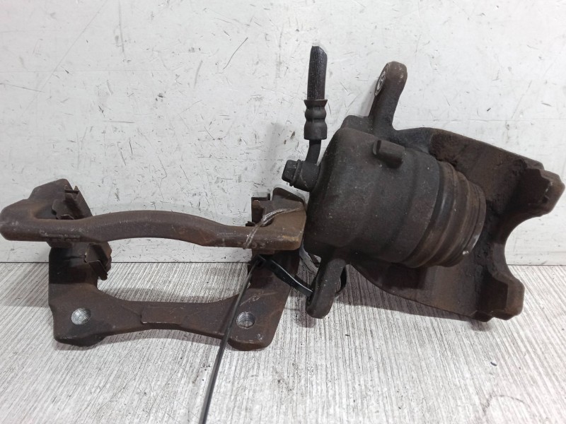 Recambio de pinza freno delantera izquierda para nissan micra iv (k13k, k13kk) 1.2 referencia OEM IAM   