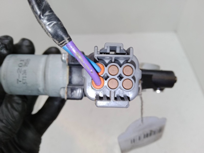 Recambio de motor elevaluna delantero derecho para mitsubishi outlander ii (cw_w) 2.2 di-d referencia OEM IAM   