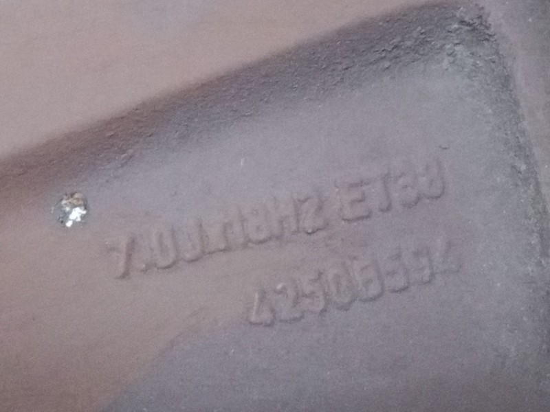 Recambio de llanta aluminio 18´´ para mitsubishi outlander ii (cw_w) 2.2 di-d referencia OEM IAM    Recambio de llanta aluminio 18´´ para mitsubishi outlander ii (cw_w) 2.2 di-d referencia OEM IAM