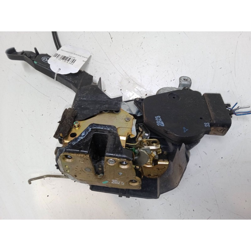 Recambio de cerradura puerta delantera izquierda para toyota rav 4 ii (_a2_) 1.8 (zca25_, zca26_) referencia OEM IAM    Recambio de cerradura puerta delantera izquierda para toyota rav 4 ii (_a2_) 1.8 (zca25_, zca26_) referencia OEM IAM