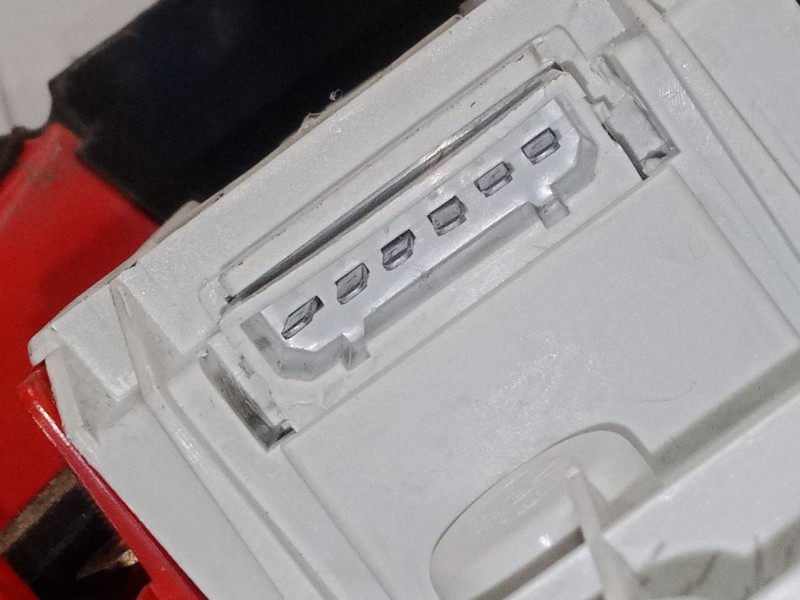 Recambio de piloto trasero derecho para audi a3 (8l1) 1.8 referencia OEM IAM 8L0945096   Recambio de piloto trasero derecho para audi a3 (8l1) 1.8 referencia OEM IAM 8L0945096