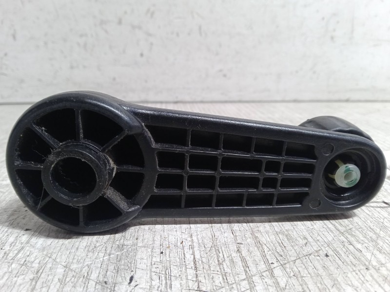 Recambio de maneta elevalunas puerta trasera izquierda para nissan micra iv (k13k, k13kk) 1.2 referencia OEM IAM   