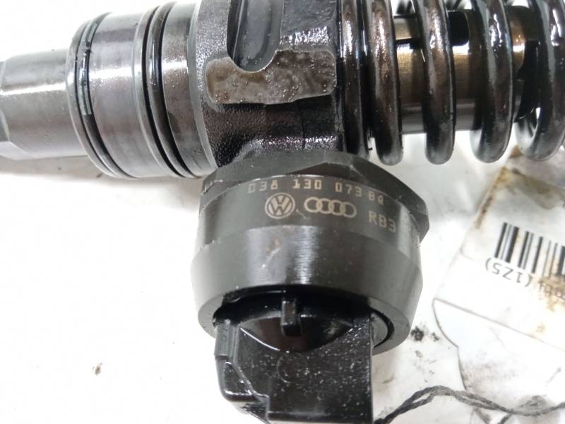 INYECTOR 038130073BQ 