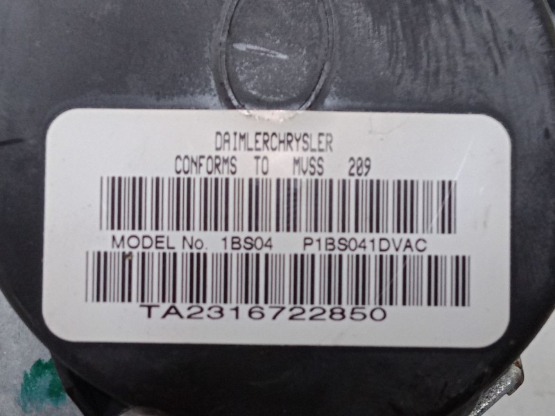 Recambio de cinturon seguridad delantero derecho para jeep patriot (mk74) 2.0 crd 4x4 referencia OEM IAM    Recambio de cinturon seguridad delantero derecho para jeep patriot (mk74) 2.0 crd 4x4 referencia OEM IAM
