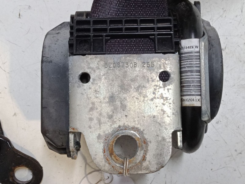 Recambio de cinturon seguridad delantero derecho para jeep patriot (mk74) 2.0 crd 4x4 referencia OEM IAM    Recambio de cinturon seguridad delantero derecho para jeep patriot (mk74) 2.0 crd 4x4 referencia OEM IAM