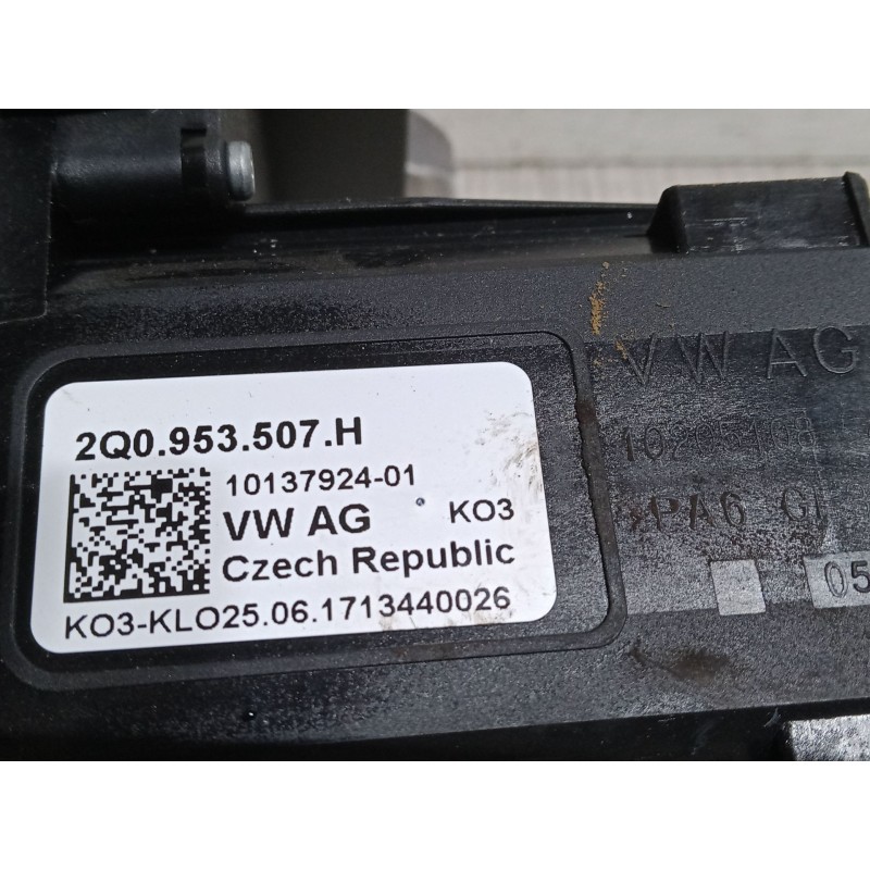 Recambio de mando luces para seat ibiza v (kj1, kjg) 1.0 tsi referencia OEM IAM 2Q0953507H  