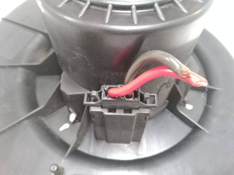 Recambio de motor calefaccion para seat ibiza iv (6j5, 6p1) 1.4 referencia OEM IAM    Recambio de motor calefaccion para seat ibiza iv (6j5, 6p1) 1.4 referencia OEM IAM