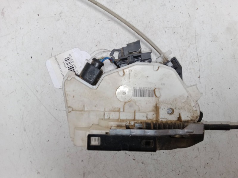 Recambio de cerradura puerta delantera derecha para seat ibiza iv (6j5, 6p1) 1.4 referencia OEM IAM    Recambio de cerradura puerta delantera derecha para seat ibiza iv (6j5, 6p1) 1.4 referencia OEM IAM