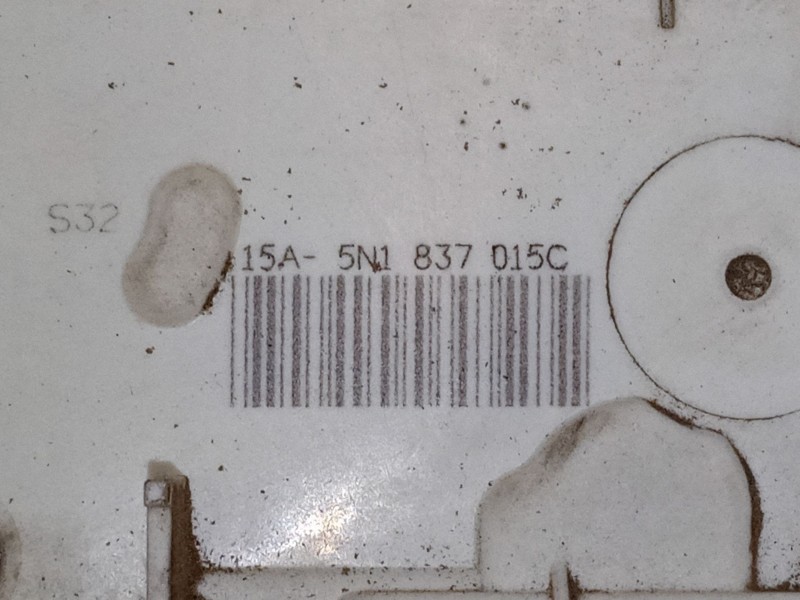 Recambio de cerradura puerta delantera izquierda para seat ibiza iv (6j5, 6p1) 1.4 referencia OEM IAM    Recambio de cerradura puerta delantera izquierda para seat ibiza iv (6j5, 6p1) 1.4 referencia OEM IAM