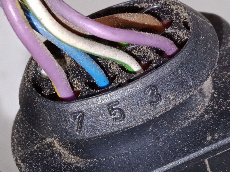 Recambio de cerradura puerta delantera izquierda para seat ibiza iv (6j5, 6p1) 1.4 referencia OEM IAM    Recambio de cerradura puerta delantera izquierda para seat ibiza iv (6j5, 6p1) 1.4 referencia OEM IAM